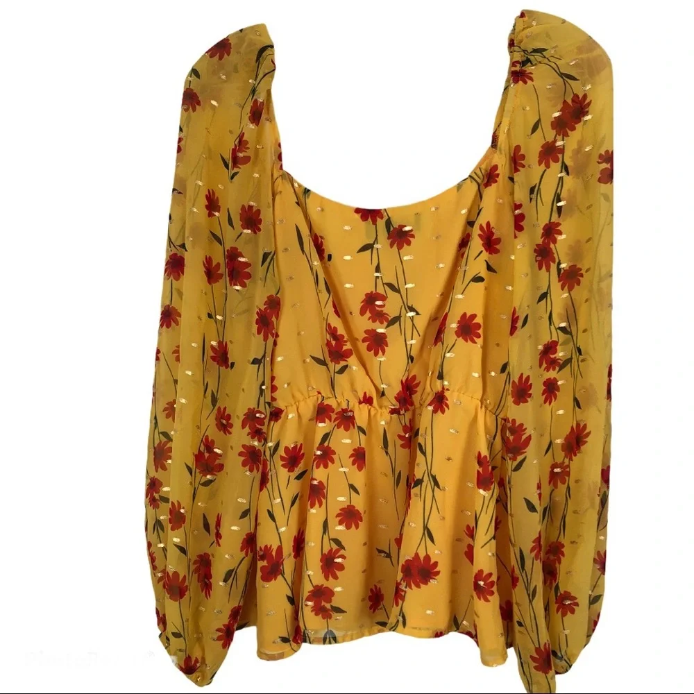 LULUS Raelyn Peplum Floral Blouse Size L - Picture 10 of 12